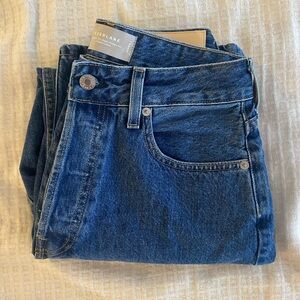Everlane The Curvy 90s Cheeky Straight Jean